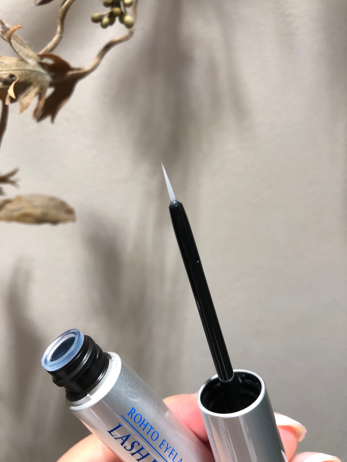 ラッシュリッチアイラッシュセラム/ロート製薬/まつげ美容液を使ったクチコミ(4枚目)