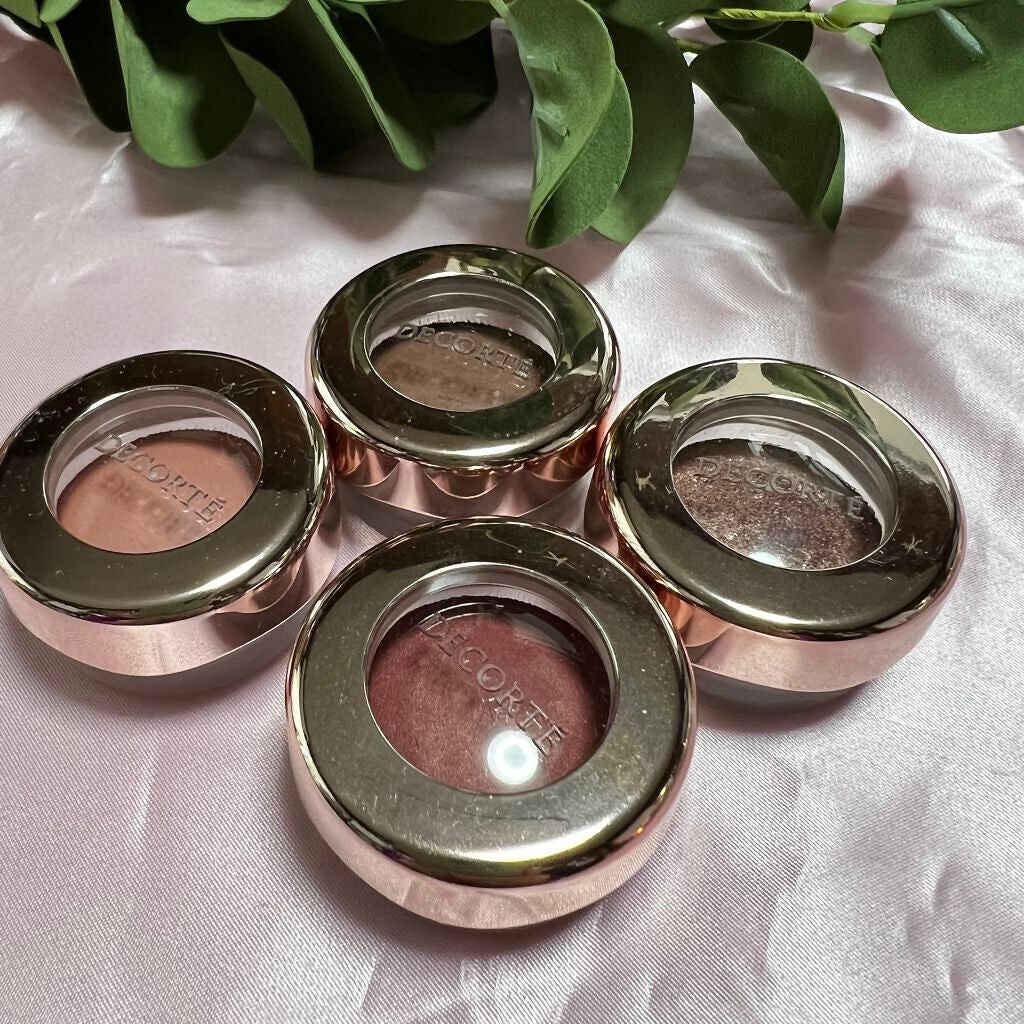 アイグロウ ジェム/DECORTÉ/ジェル・クリームアイシャドウを使ったクチコミ(2枚目)