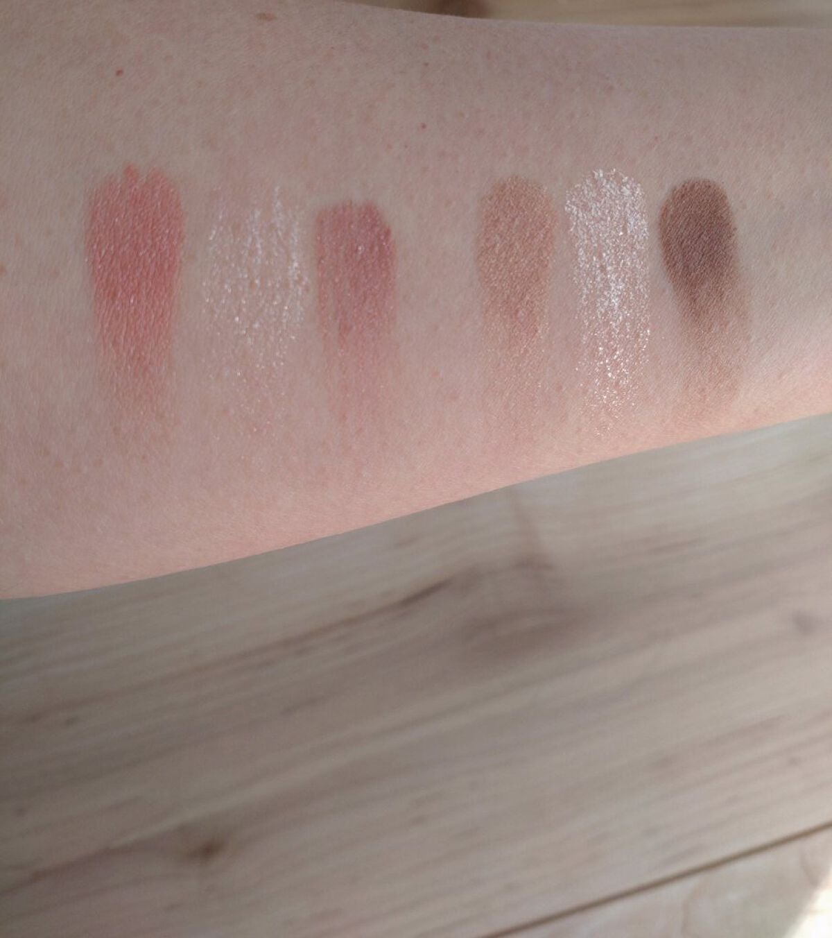 ジューシーピュアアイズ/キャンメイク/アイシャドウパレットを使ったクチコミ(8枚目)