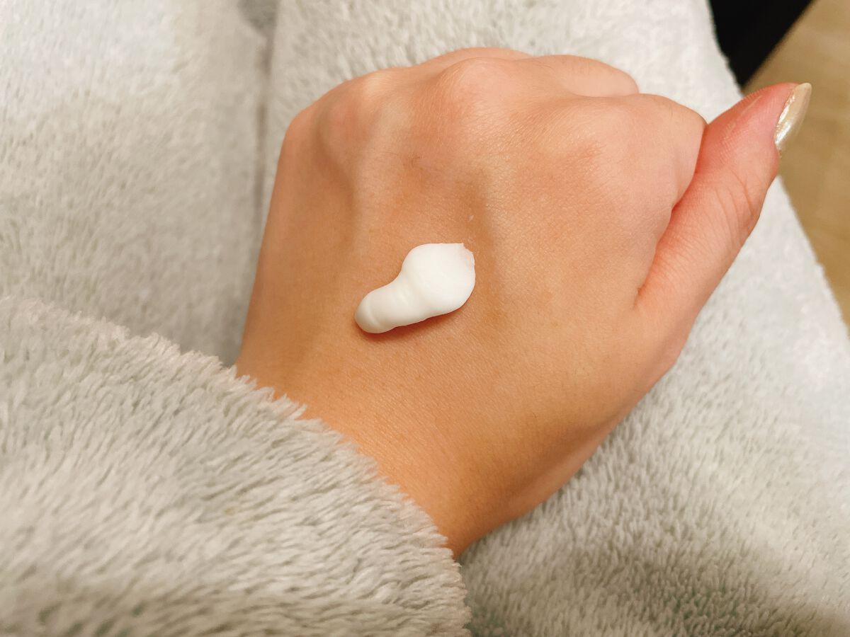 ハンドベール 乾燥 バリアクリーム/メンソレータム/ハンドクリームを使ったクチコミ（2枚目）