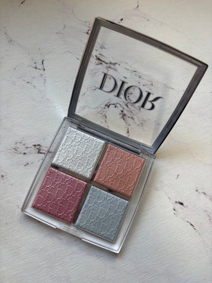 ディオール バックステージ フェイス グロウ パレット/Dior/ハイライトを使ったクチコミ(2枚目)