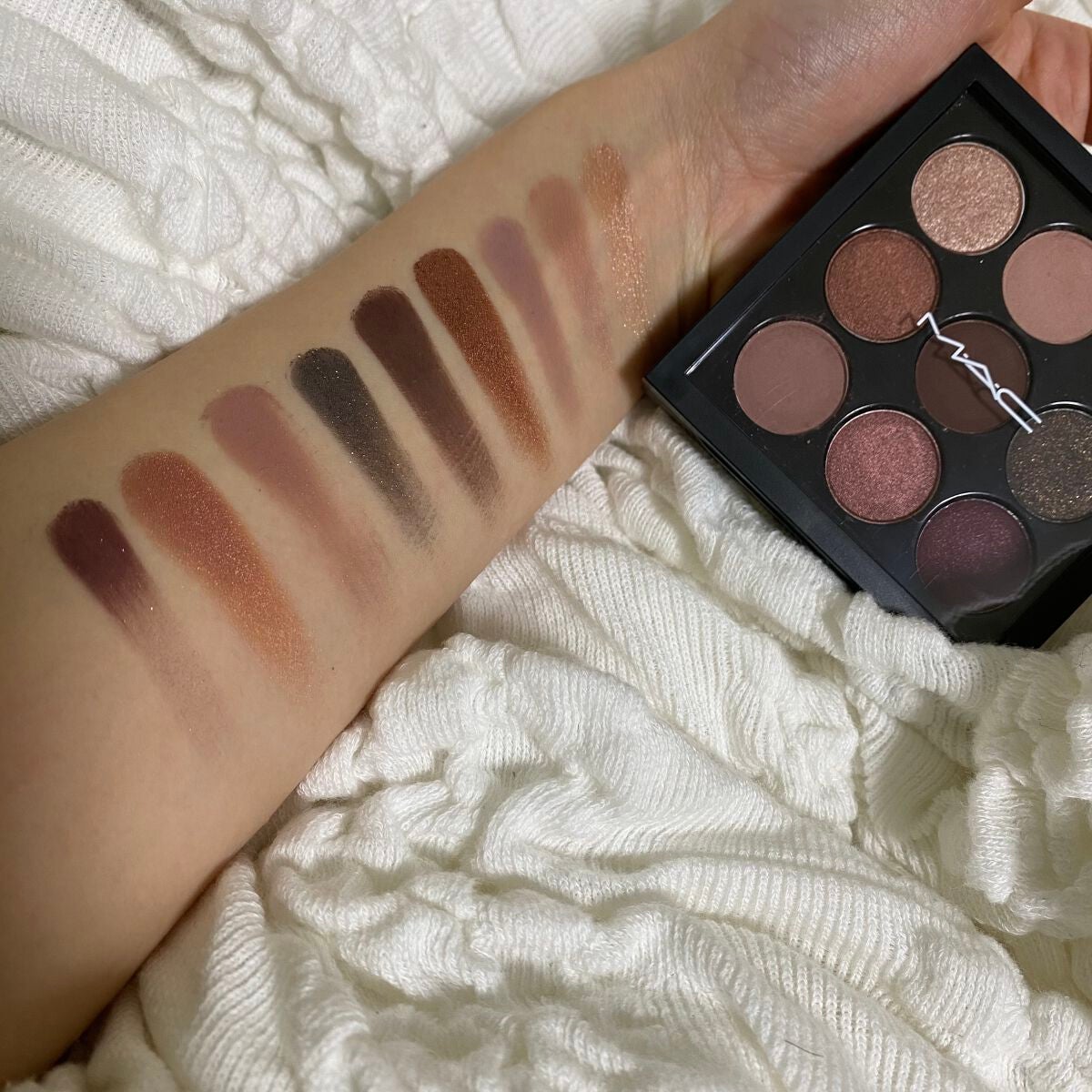スモール アイシャドウ×9/M・A・C/アイシャドウパレットを使ったクチコミ(2枚目)