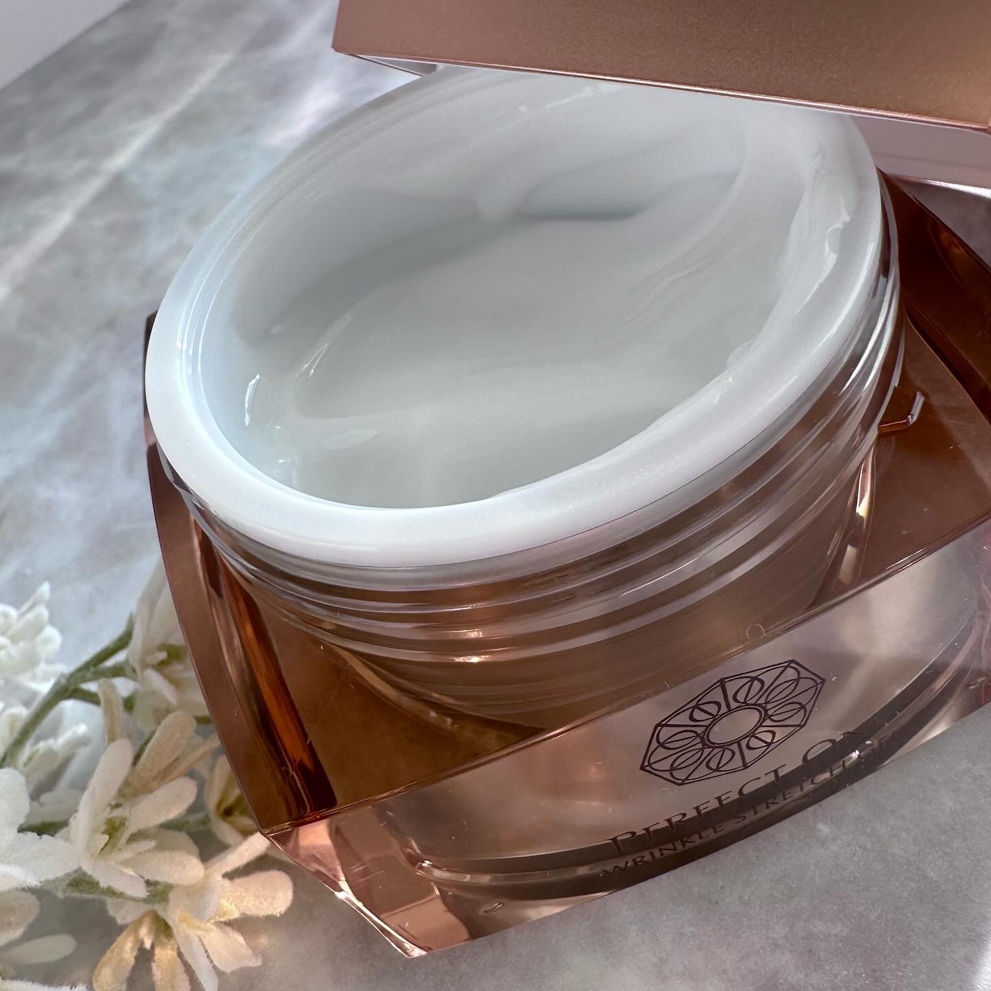 パーフェクトワン 薬用リンクルストレッチジェル/パーフェクトワン/オールインワン化粧品を使ったクチコミ（3枚目）