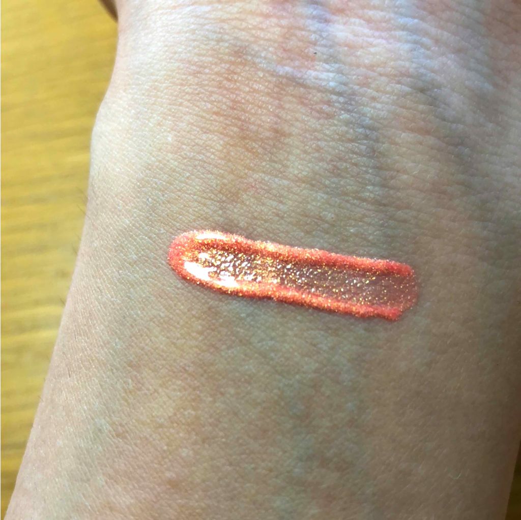 フルビニール リップラッカー/NARS/リップグロスを使ったクチコミ(2枚目)