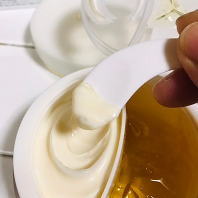 ホワイトトリュフダブルセラムアンドクリーム/ダルバ/フェイスクリームを使ったクチコミ(4枚目)