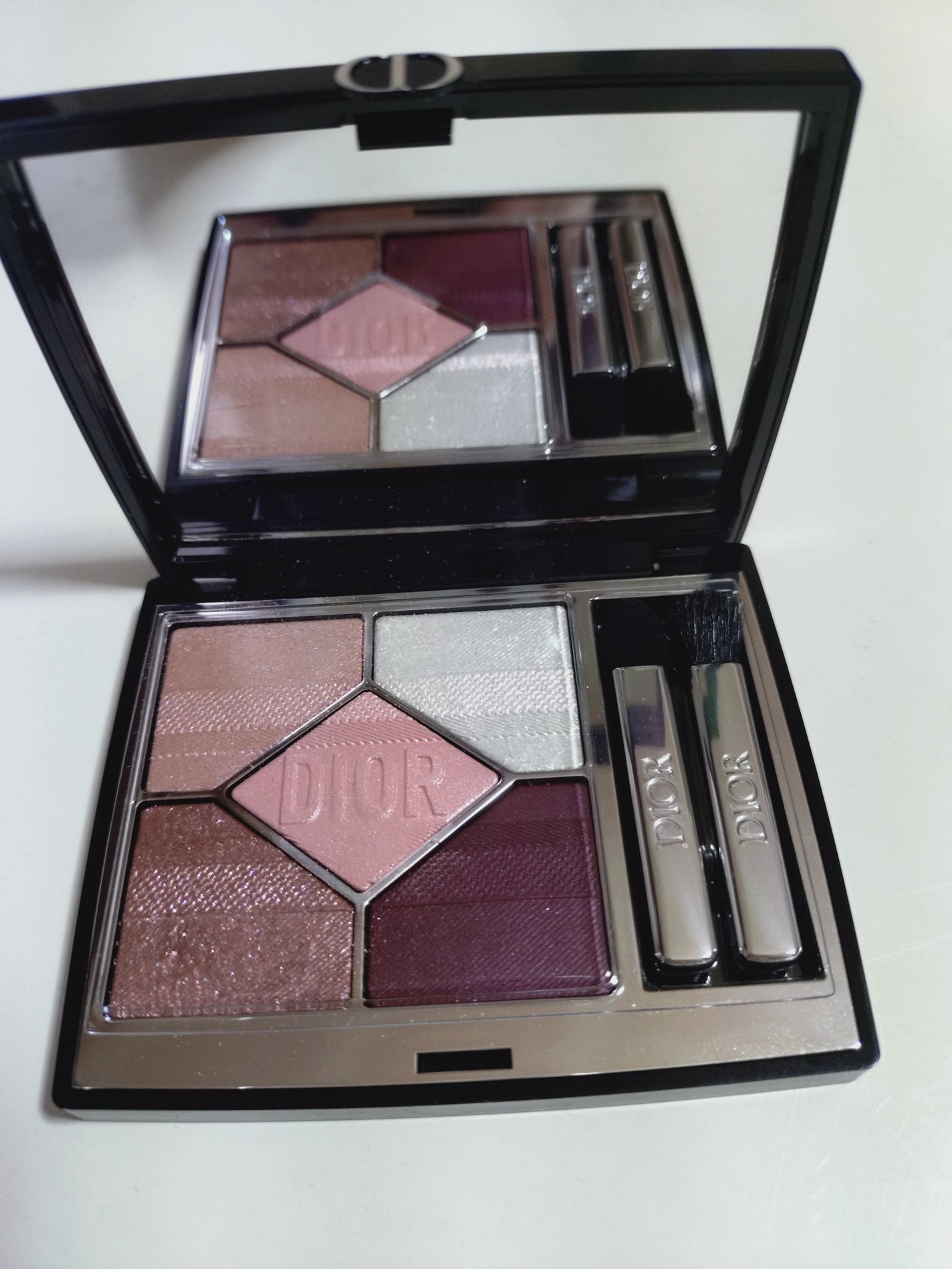 ディオールショウ サンク クルール/Dior/アイシャドウを使ったクチコミ(1枚目)