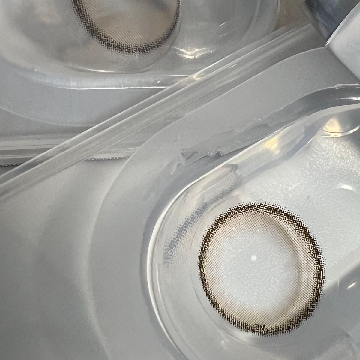 ホロリングブラウン/LENSME/カラーコンタクトレンズを使ったクチコミ(2枚目)