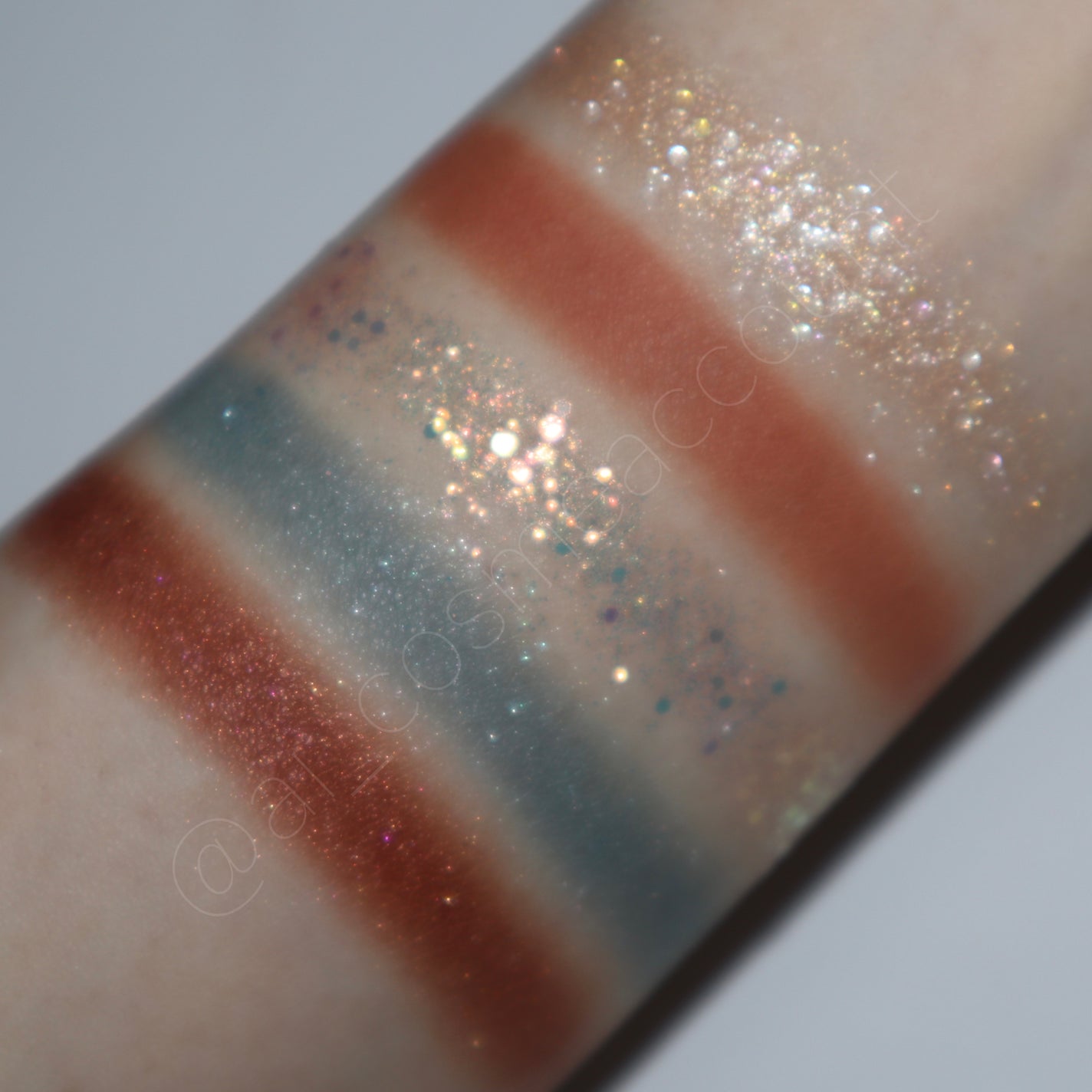 ニューデップスアイシャドウパレット/hince/アイシャドウパレットを使ったクチコミ(5枚目)