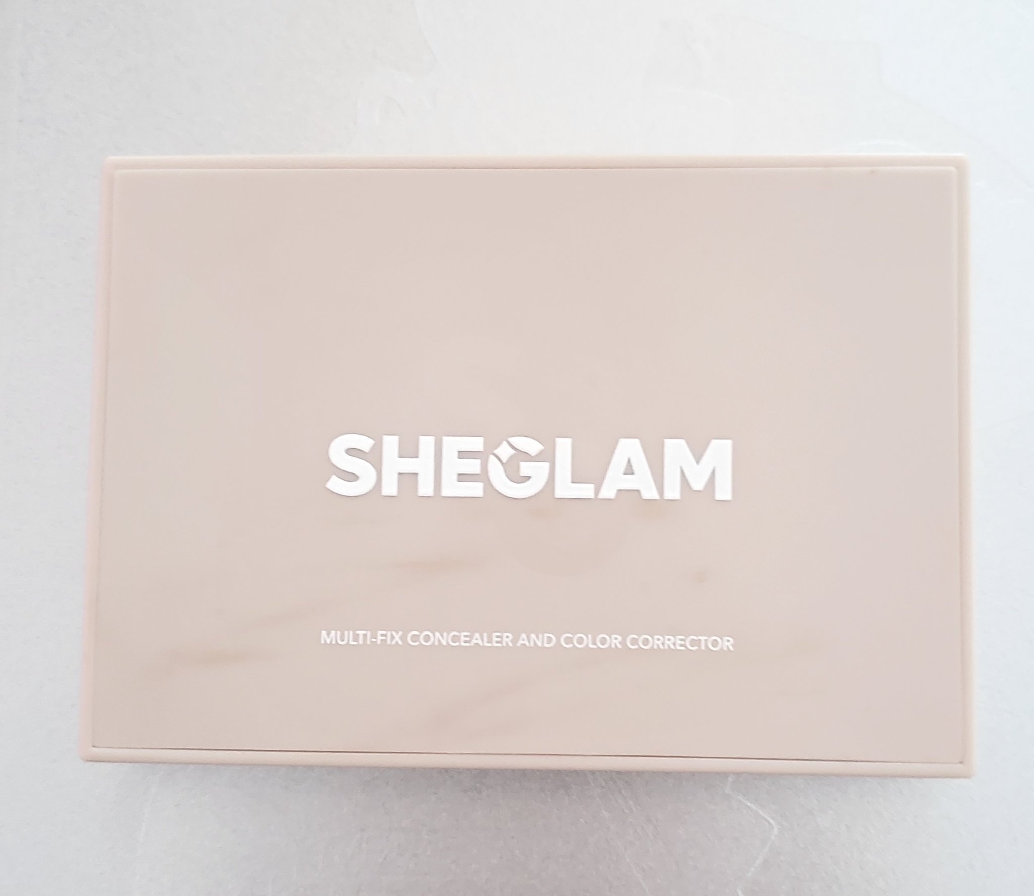 マルチフィックスコンシーラー＆カラーコレクター マカロン/SHEGLAM/パレットコンシーラーを使ったクチコミ（2枚目）