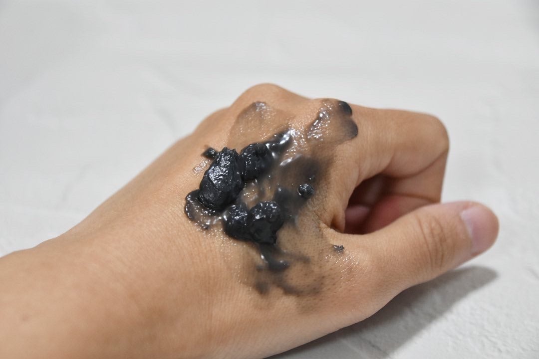 パーフェクトワンフォーカス スムースクレンジングバーム ディープブラック/PERFECT ONE FOCUS/クレンジングバームを使ったクチコミ(11枚目)