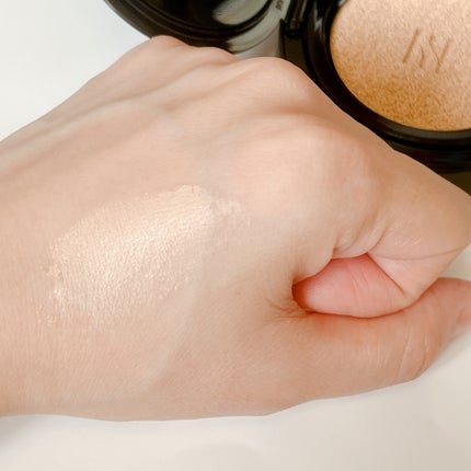 ブラック クッション ファンデーション/HERA/クッションファンデーションを使ったクチコミ(4枚目)