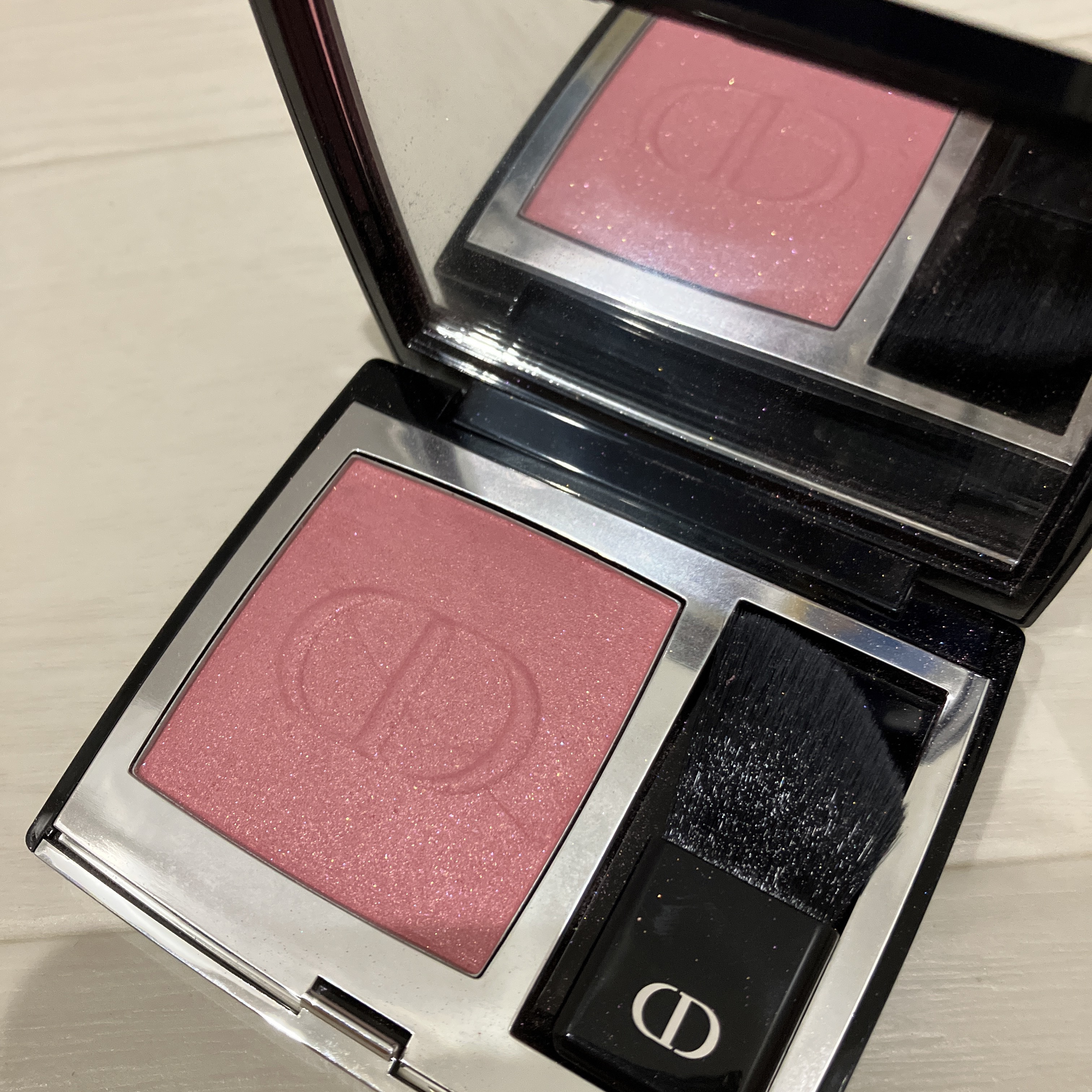 【旧】ディオールスキン ルージュ ブラッシュ/Dior/パウダーチークを使ったクチコミ（1枚目）