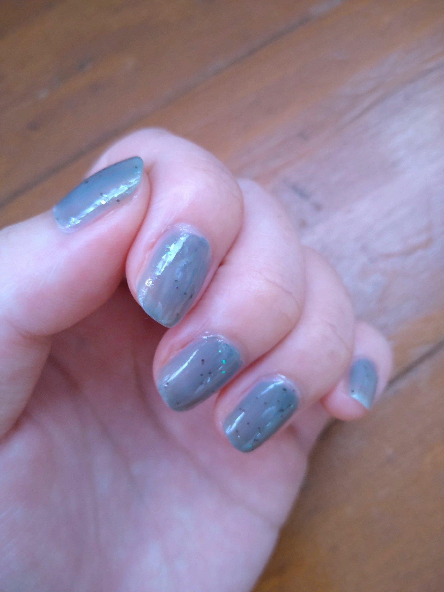 カラフルネイルズ/キャンメイク/マニキュアを使ったクチコミ（1枚目）