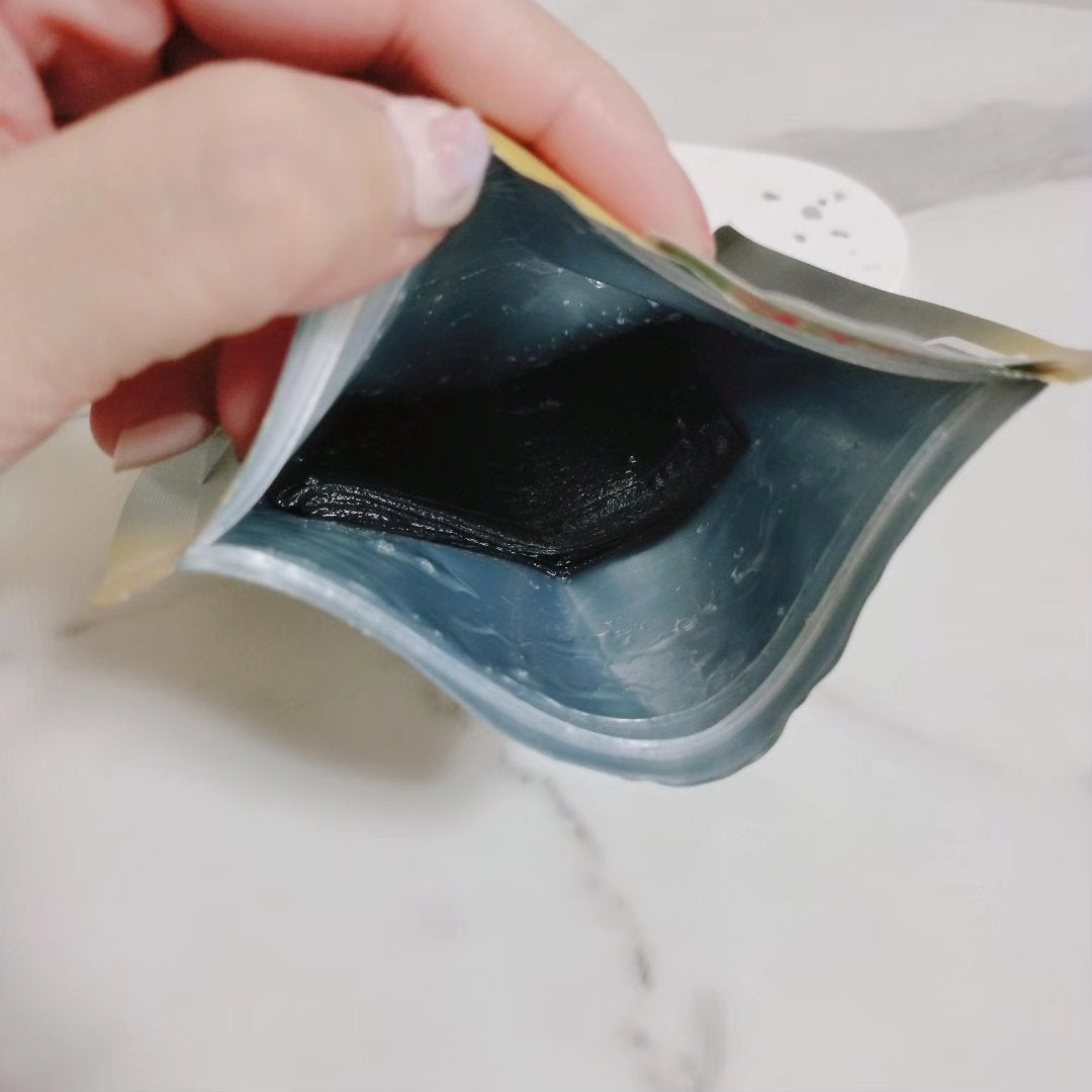 LEUNGESSMORE ブラックPスペシャルフェイスマスク/LEUNGESSMORE/シートマスク・パックを使ったクチコミ(4枚目)