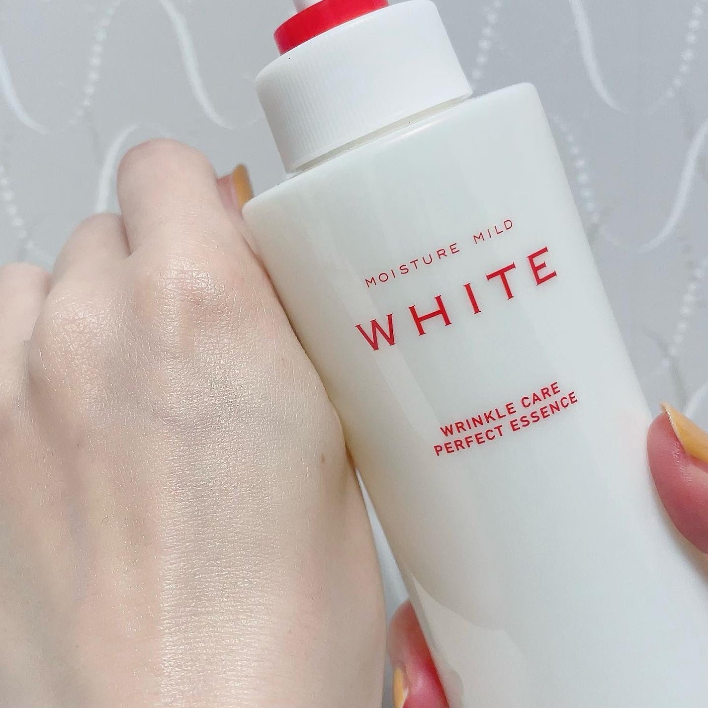 モイスチュアマイルドホワイトリンクルケア パーフェクトエッセンス/モイスチュアマイルド ホワイト/オールインワン化粧品を使ったクチコミ(2枚目)