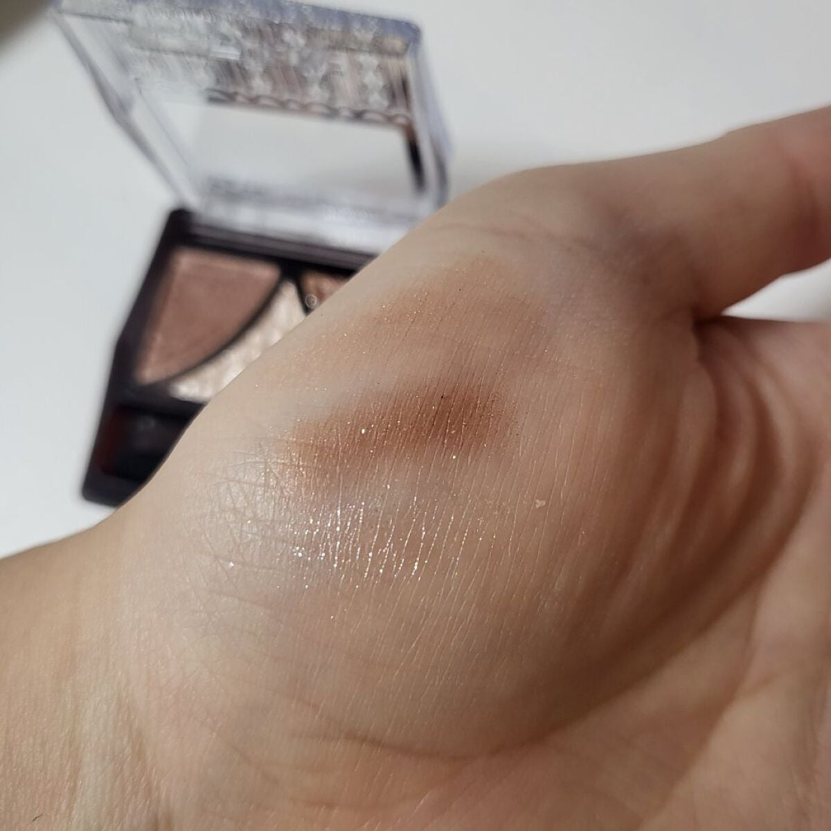 ジューシーピュアアイズ/キャンメイク/アイシャドウパレットを使ったクチコミ(3枚目)