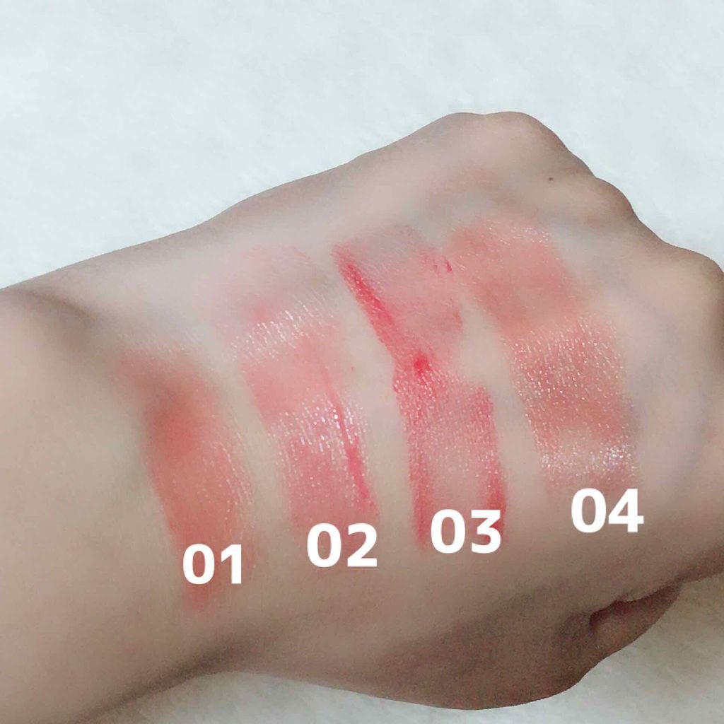 セリア ATオイルインリップのクチコミ「
﻿

﻿
すっかり100円コスメのATMとなった﻿
長谷川です🤪🤪🤪﻿
﻿
﻿
﻿
﻿
友達.....」（2枚目）