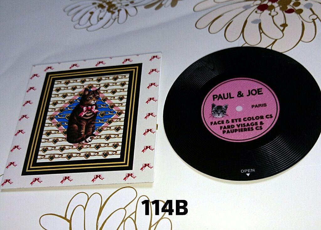 フェイス&アイ カラー CS/PAUL & JOE BEAUTE/単色アイシャドウを使ったクチコミ(3枚目)