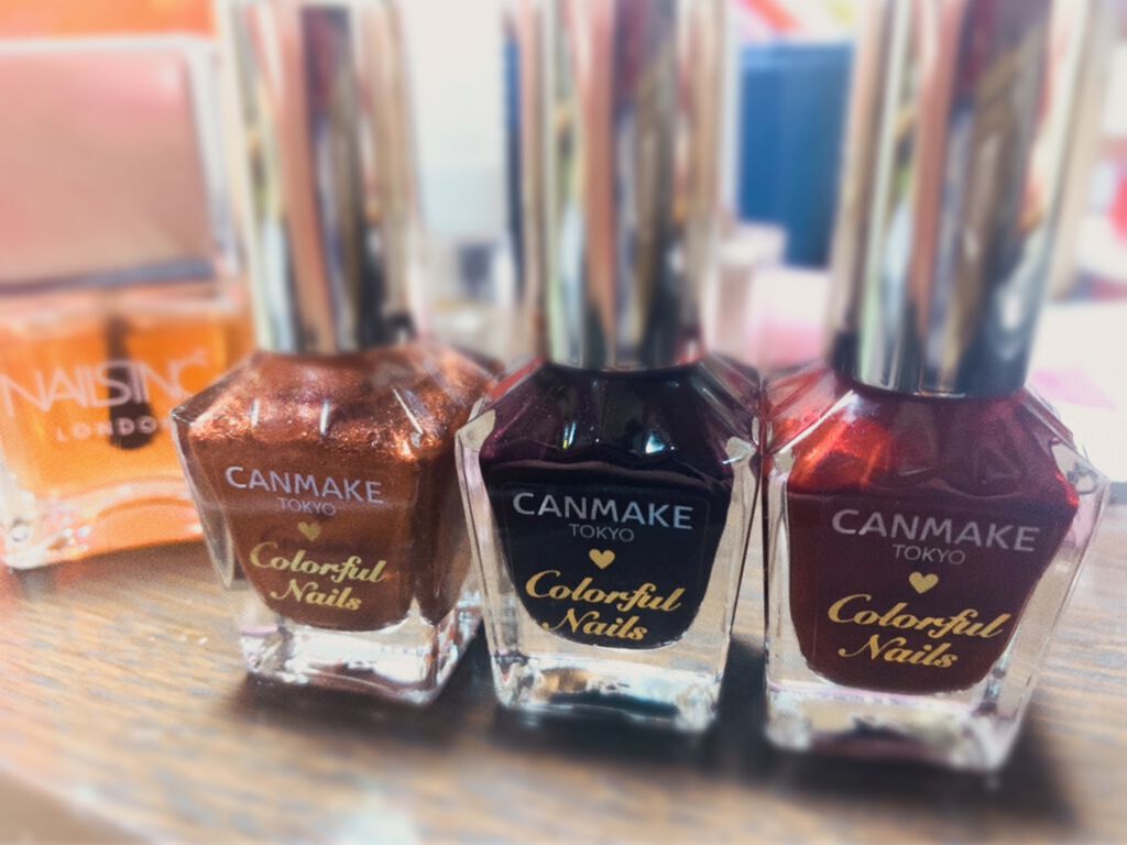 カラフルネイルズ/キャンメイク/マニキュアを使ったクチコミ(4枚目)