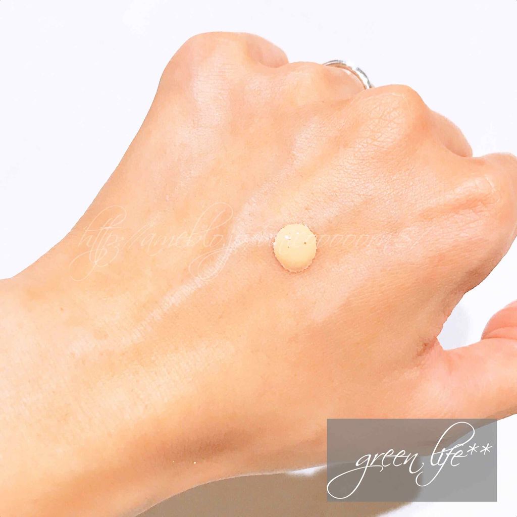 プットオンアハッピーフェイス ティンティド モイスチュアライザー/Awake/CCクリームを使ったクチコミ(3枚目)