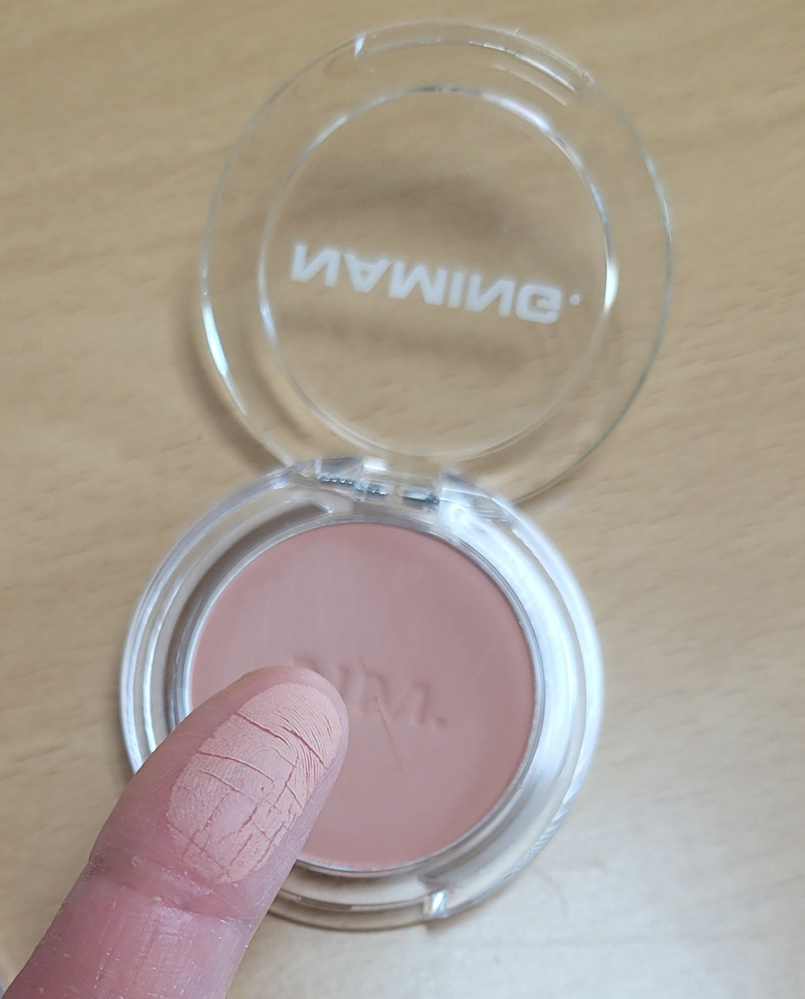 ネーミング フラッフィーパウダーブラッシュ/NAMING./パウダーチークを使ったクチコミ（2枚目）