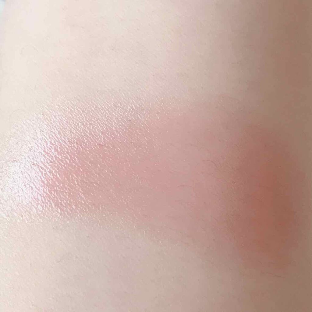 トゥルーディメンションラディアンスバーム/hince/スティックハイライトを使ったクチコミ(2枚目)