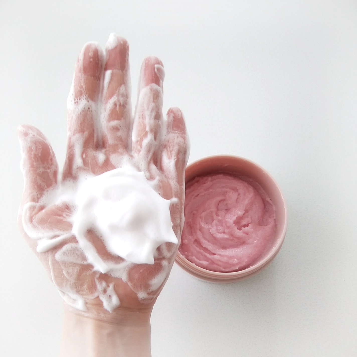 Q+Me スウィート ボム タラソ スクラブ/AGARISM/バストケア・ヒップケアを使ったクチコミ（3枚目）