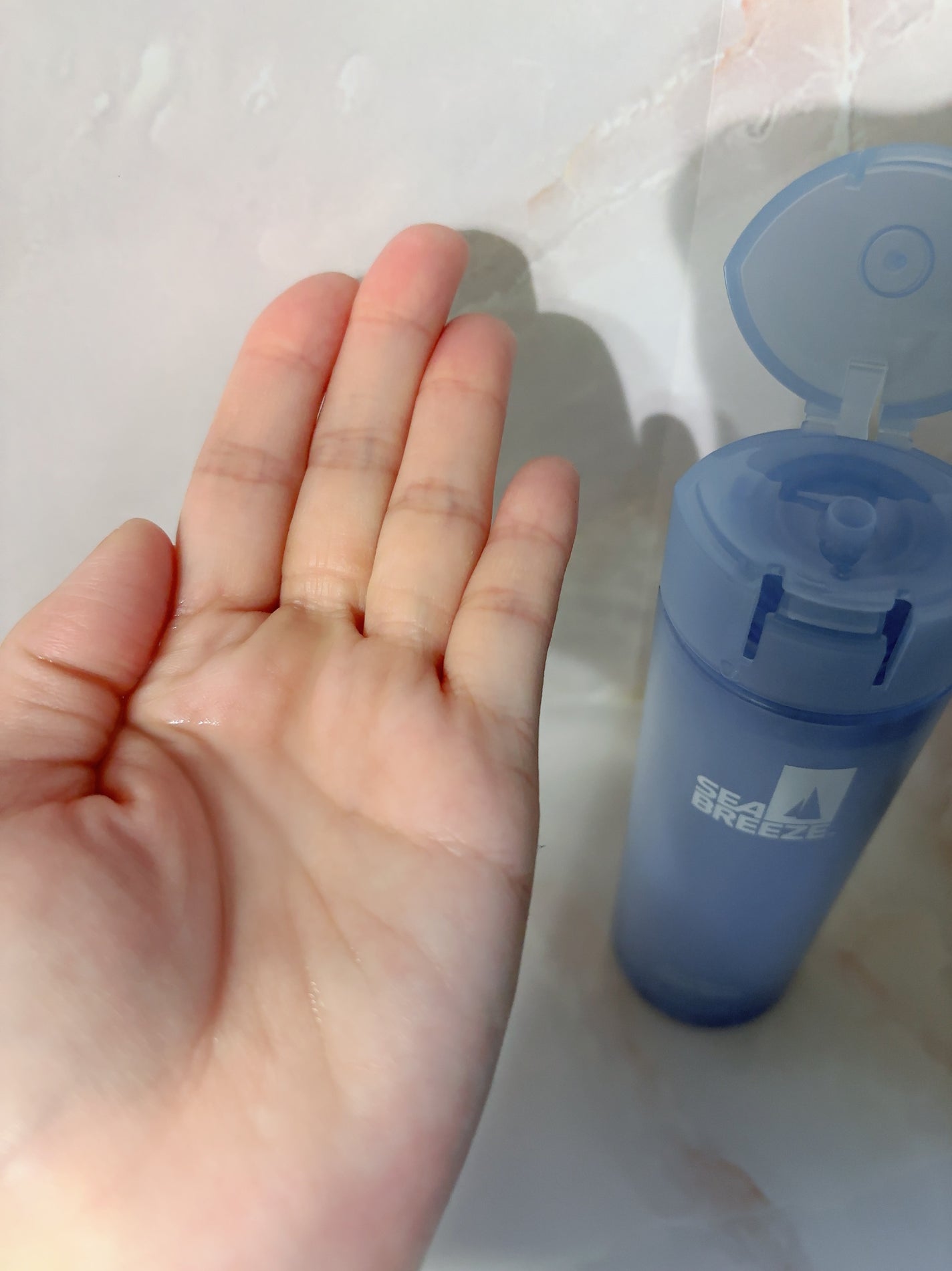 シーブリーズ シーブリーズ デオ&ウォーター C スプラッシュマリン/シーブリーズ/デオドラント・制汗剤を使ったクチコミ(6枚目)