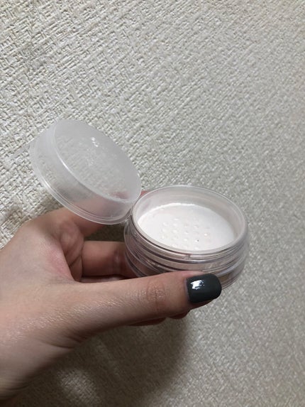 うるふわ仕上げパウダー/CEZANNE/ルースパウダーを使ったクチコミ(4枚目)