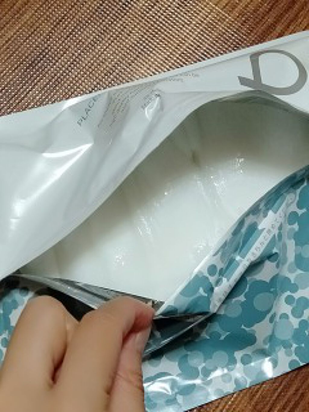 プラセンタモイスチュアマスク/PLuS/シートマスク・パックを使ったクチコミ（2枚目）