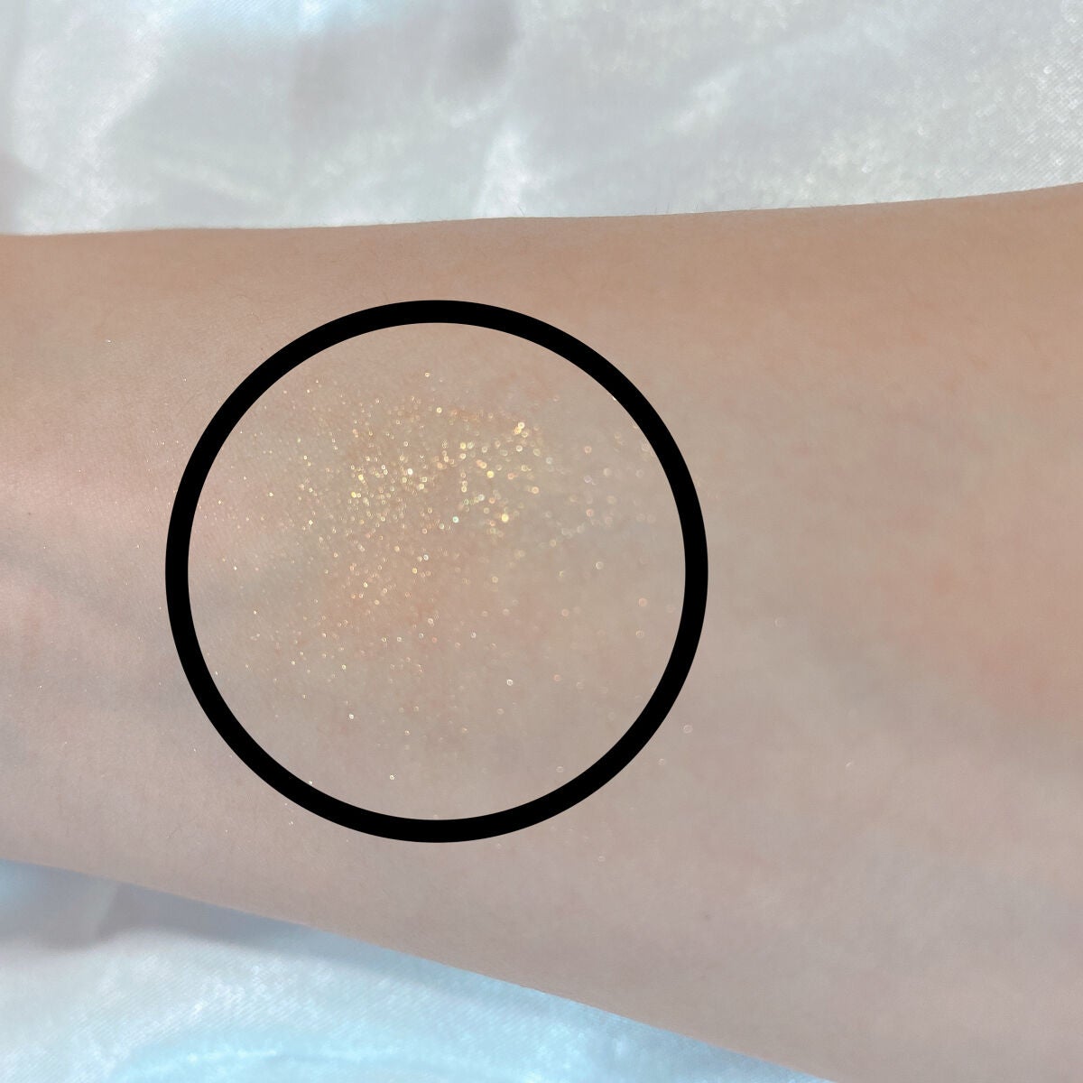 ミネラルピグメント/ONLY MINERALS/単色アイシャドウを使ったクチコミ(3枚目)