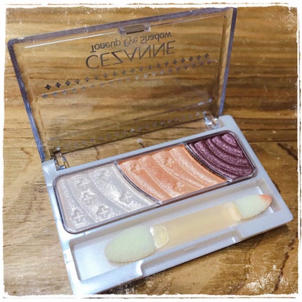 トーンアップアイシャドウ/CEZANNE/アイシャドウパレットを使ったクチコミ(1枚目)