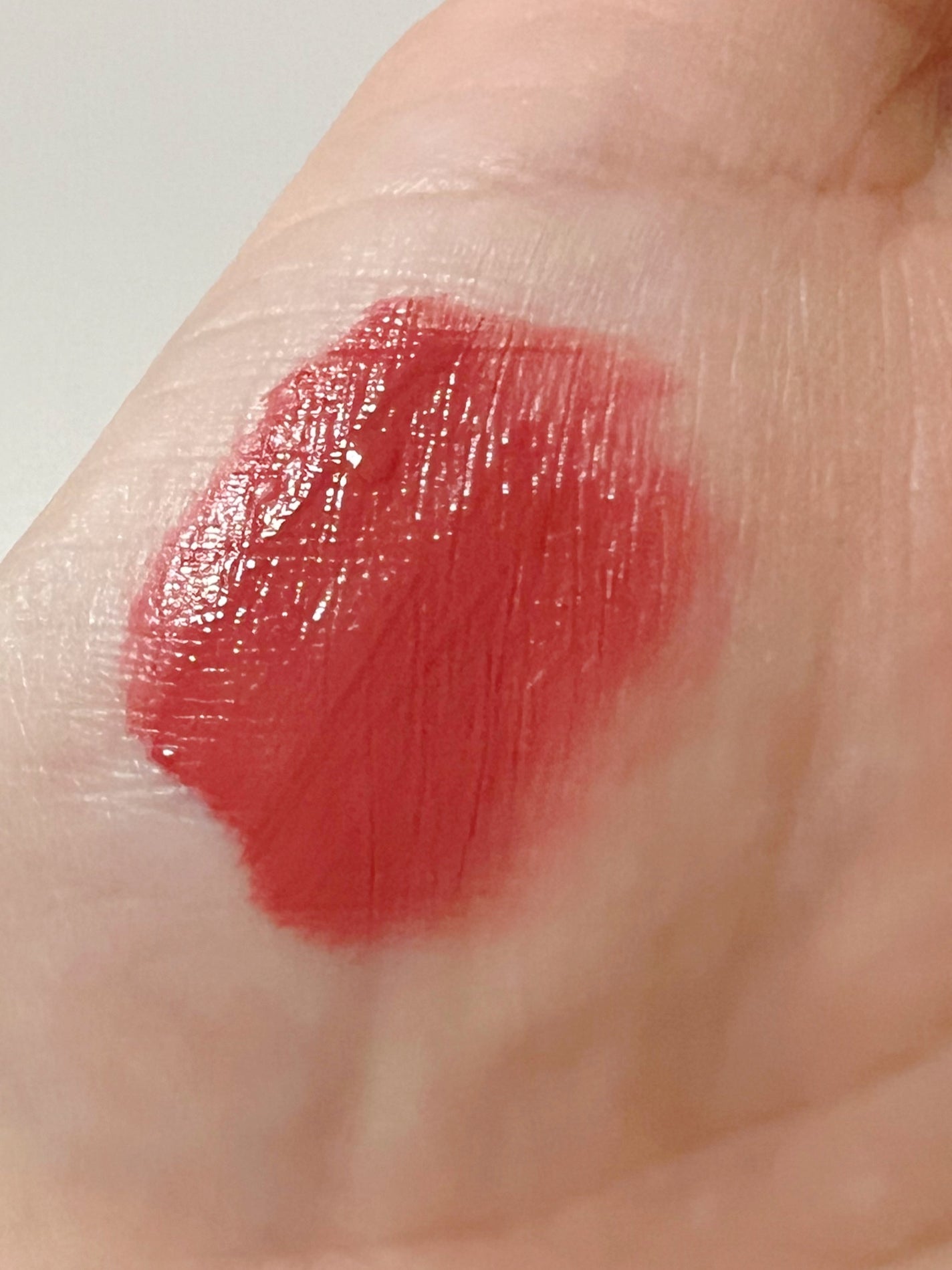 M·A·C ロックド キス インク リップカラー/M・A・C/口紅を使ったクチコミ(4枚目)