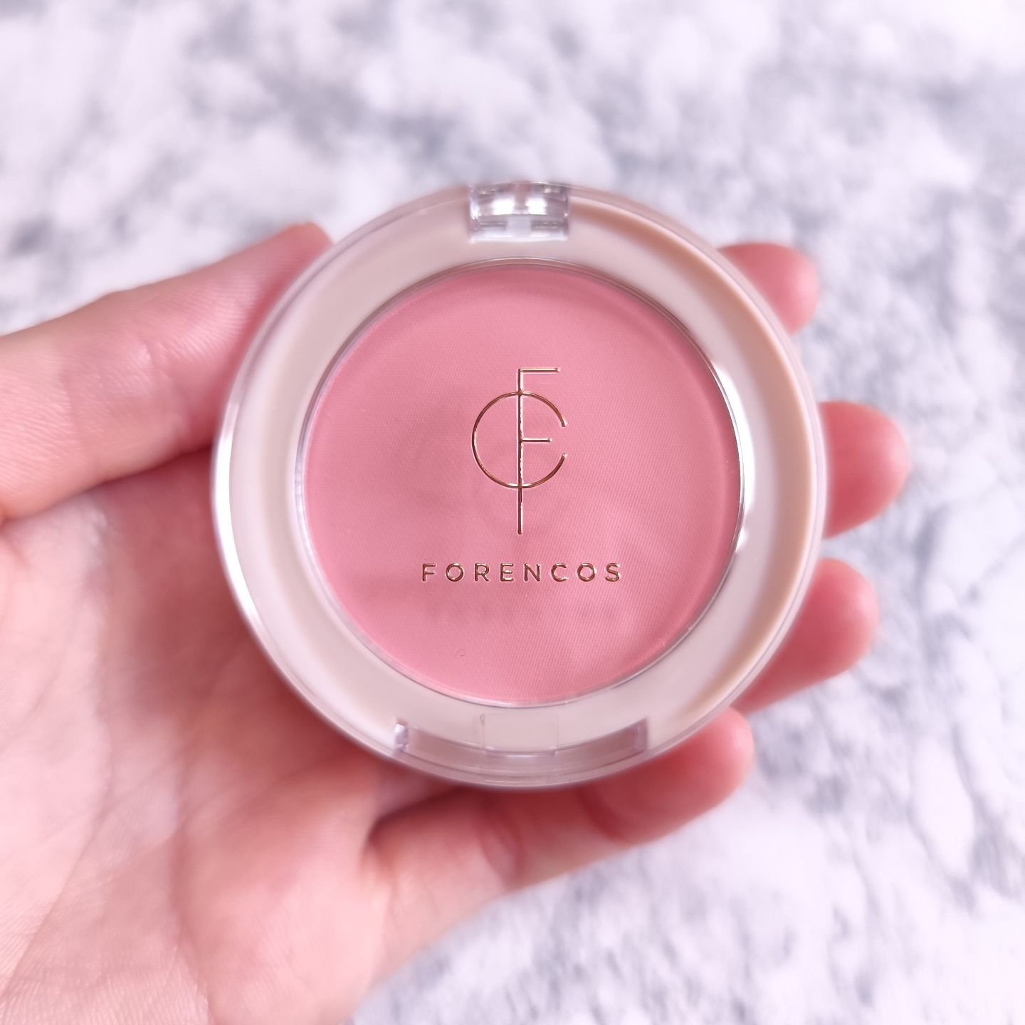 フルーアブラッシャーパフ付き/フォレンコス/パウダーチークを使ったクチコミ（2枚目）