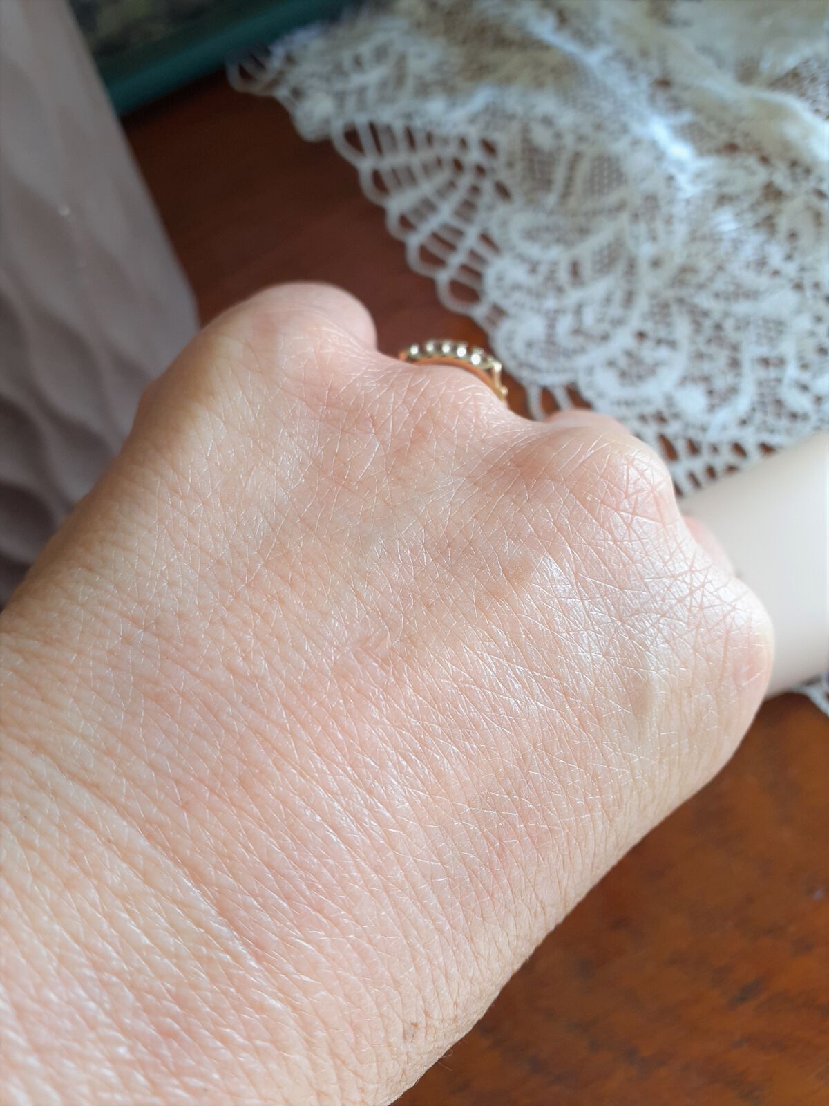 3番 ノーファンデ陶器肌トーンアップクリーム/numbuzin/化粧下地を使ったクチコミ（3枚目）