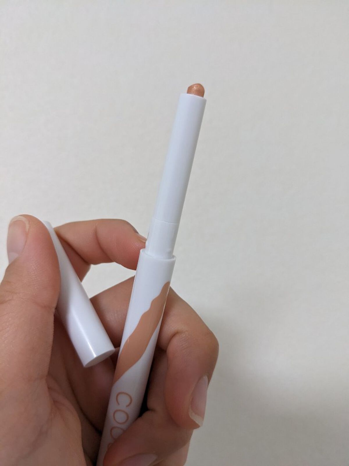 涙袋アイシャドウ（ステックアイシャドウ） 04 ピーチシマー/coou/スティックアイシャドウを使ったクチコミ（2枚目）