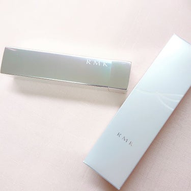 🌸RMK ザ ベーシック4アイズ 01 スプリングブロッサム🌸


コーラルピンクとオレンジが基調となったパレットです。

ラメは多めで、キラキラ感がとても華やかです。

ピンクはコーラル系で、3番目の