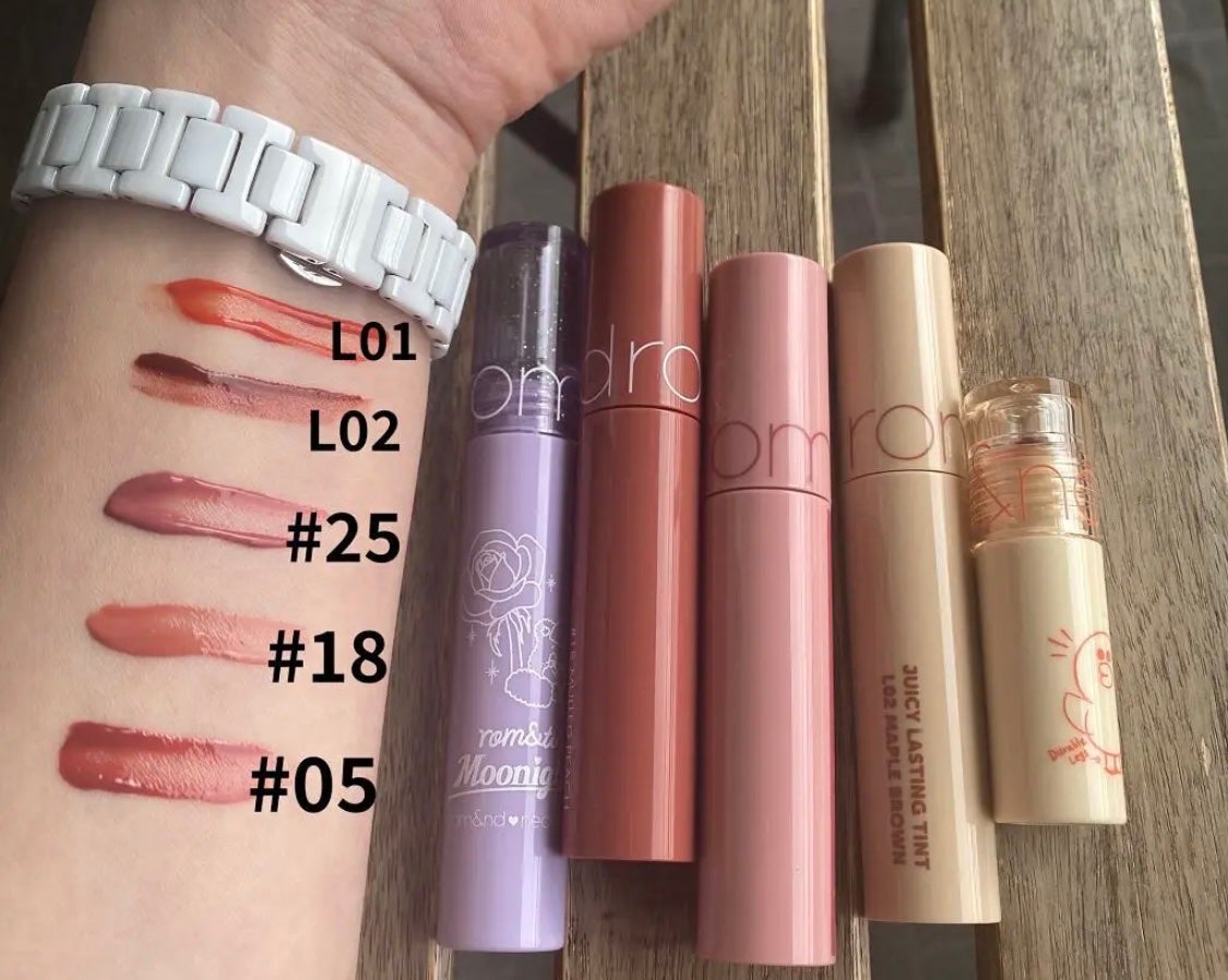 ジューシーラスティングティント/rom&nd/リップティントを使ったクチコミ(2枚目)