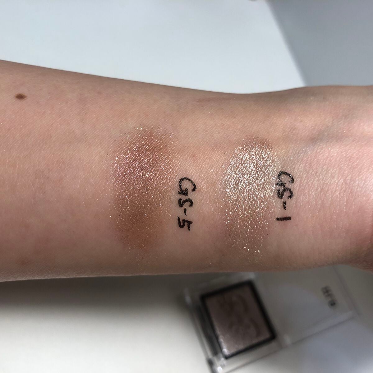 Galaxy Shadow(ギャラクシーシャドウ)/LB/単色アイシャドウを使ったクチコミ(2枚目)