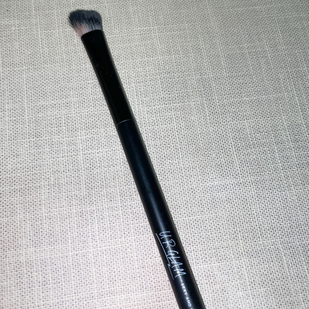 UR GLAM SHADING BRUSH/U R GLAM/メイクブラシを使ったクチコミ(1枚目)