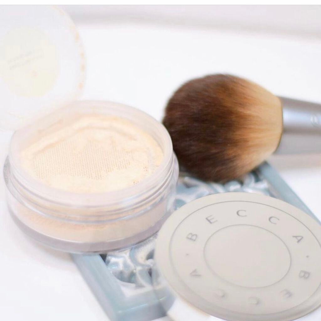 Hydra-Mist Set & Refresh Powder/BECCA/ルースパウダーを使ったクチコミ(3枚目)