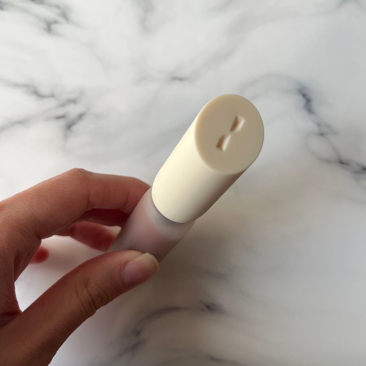 デイリームードマットリキッド/nuegray/リップグロスを使ったクチコミ(2枚目)