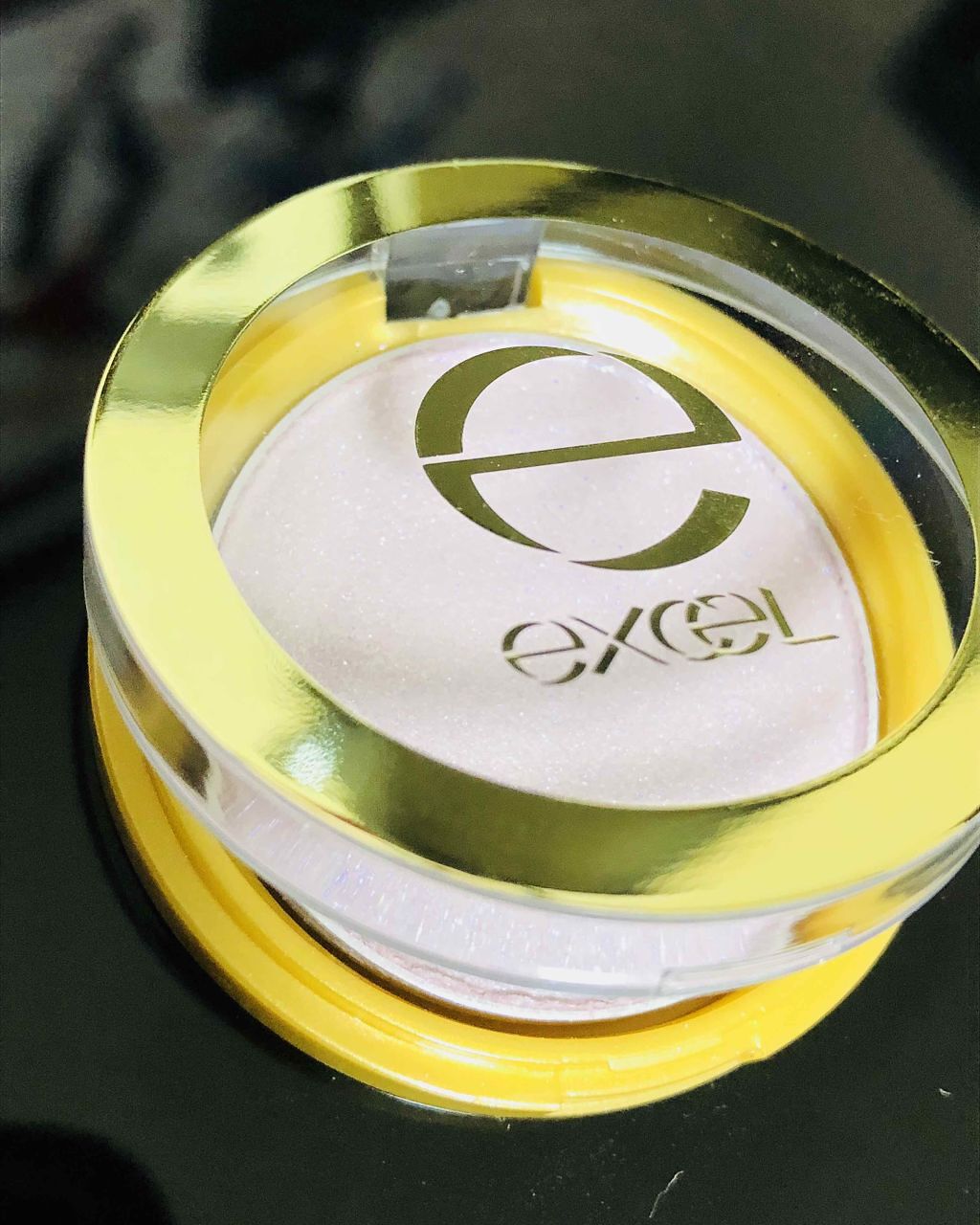 シャイニーシャドウ N/excel/単色アイシャドウを使ったクチコミ(1枚目)