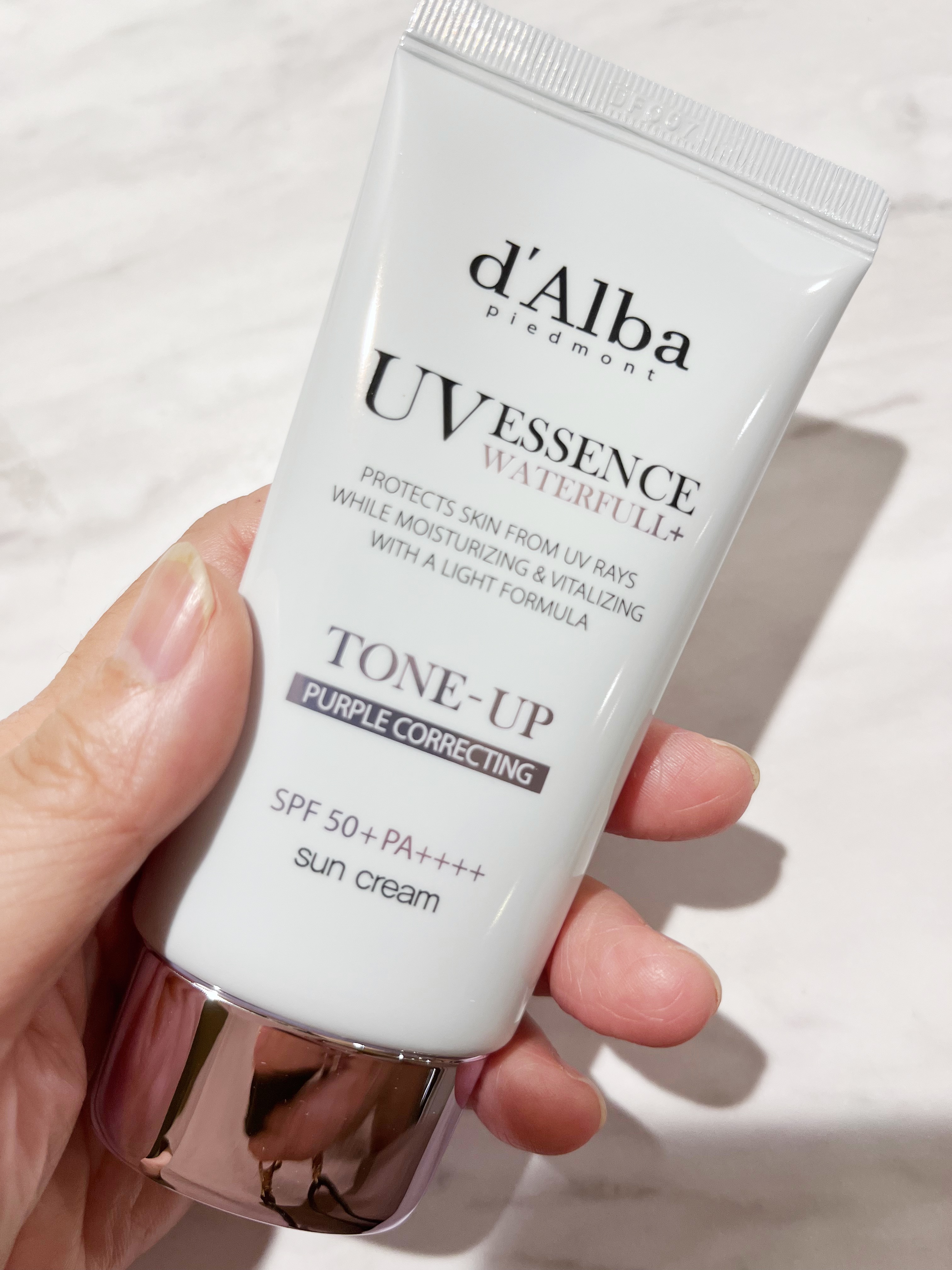 ダルバ ウォータフル トーンアップ サンクリーム(パープル)/ダルバ/日焼け止めクリームを使ったクチコミ（2枚目）