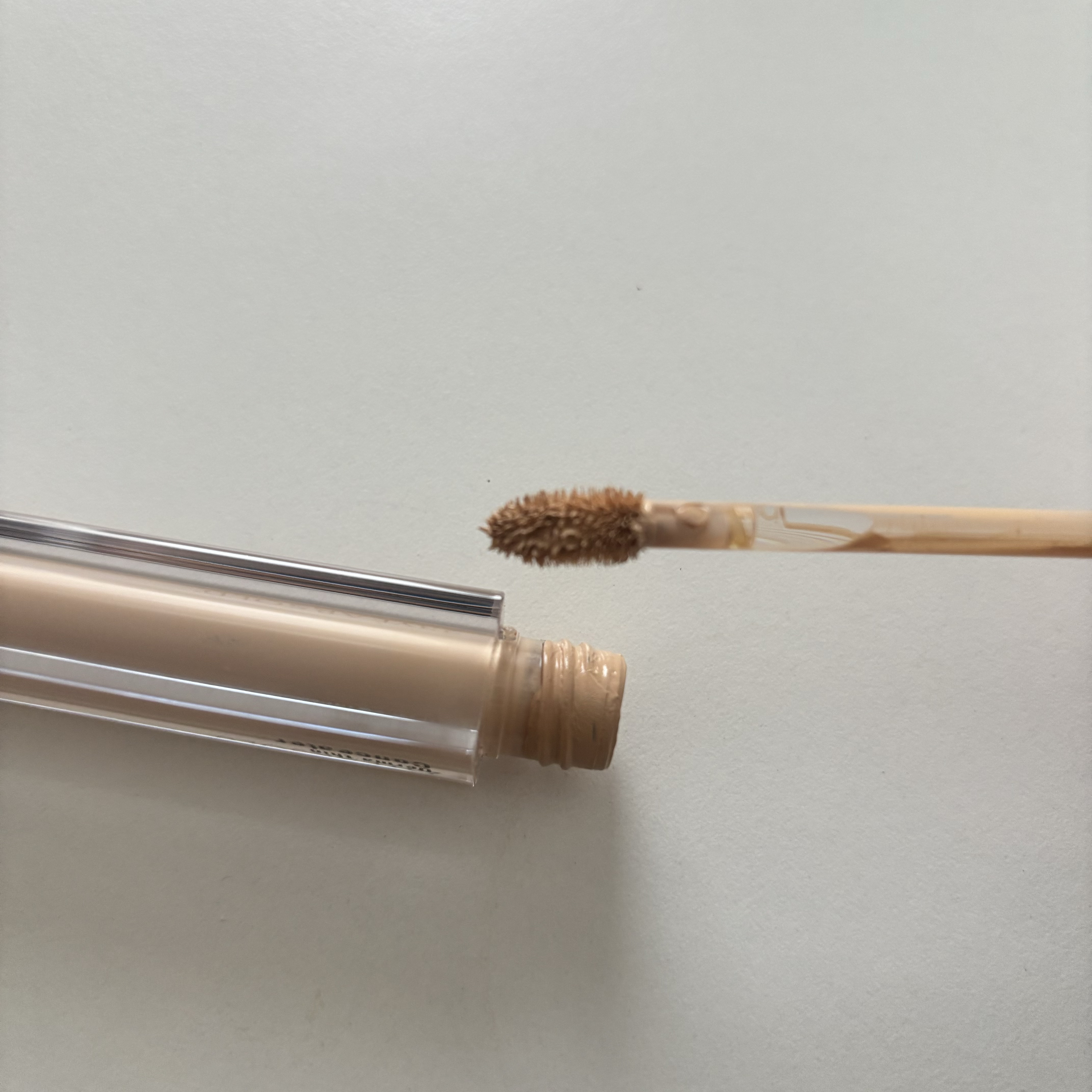 ダーマシンコンシーラー/23years old/リキッドコンシーラーを使ったクチコミ（2枚目）