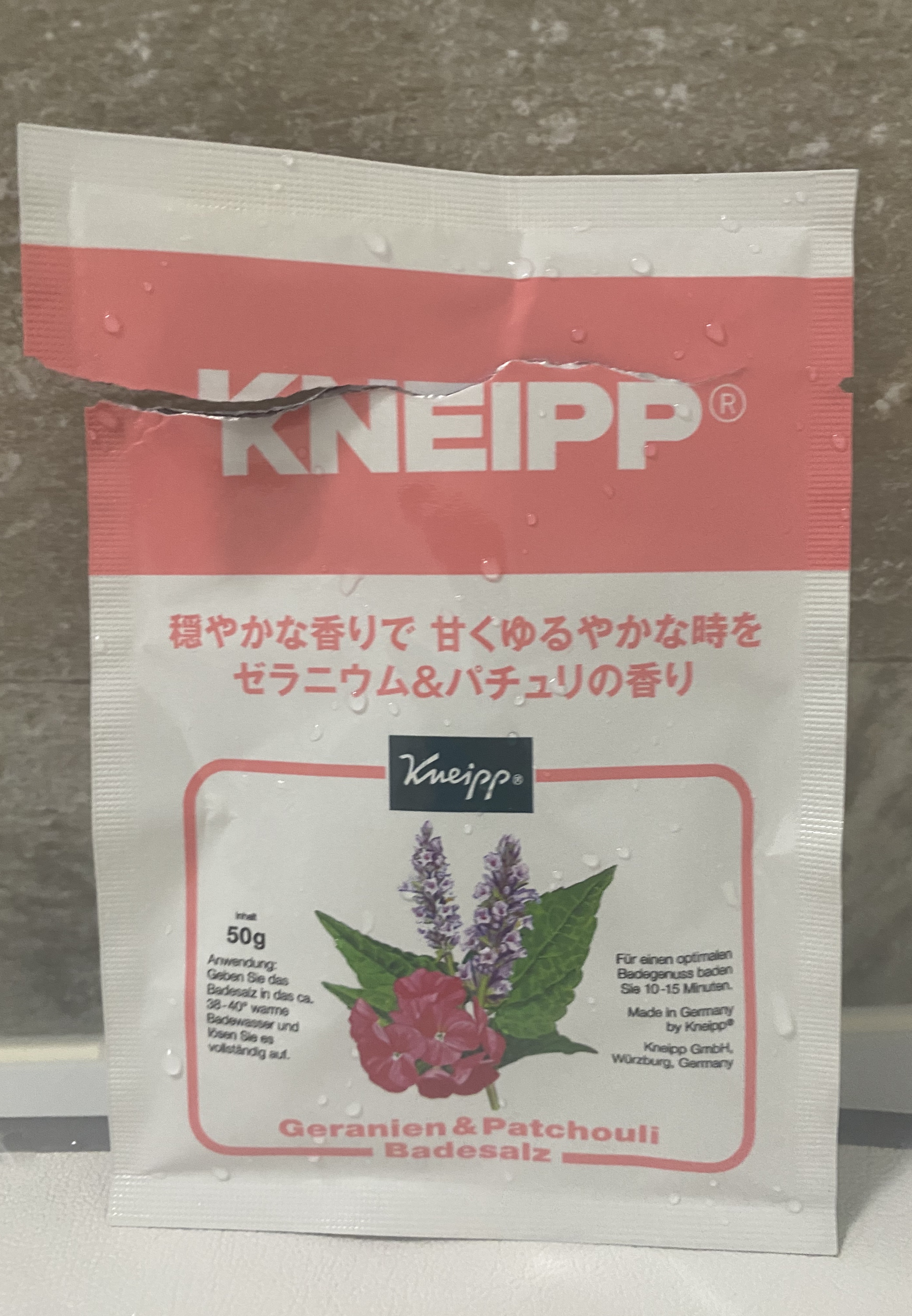 クナイプ バスソルト ゼラニウム&パチュリの香り/クナイプ/入浴剤を使ったクチコミ（1枚目）