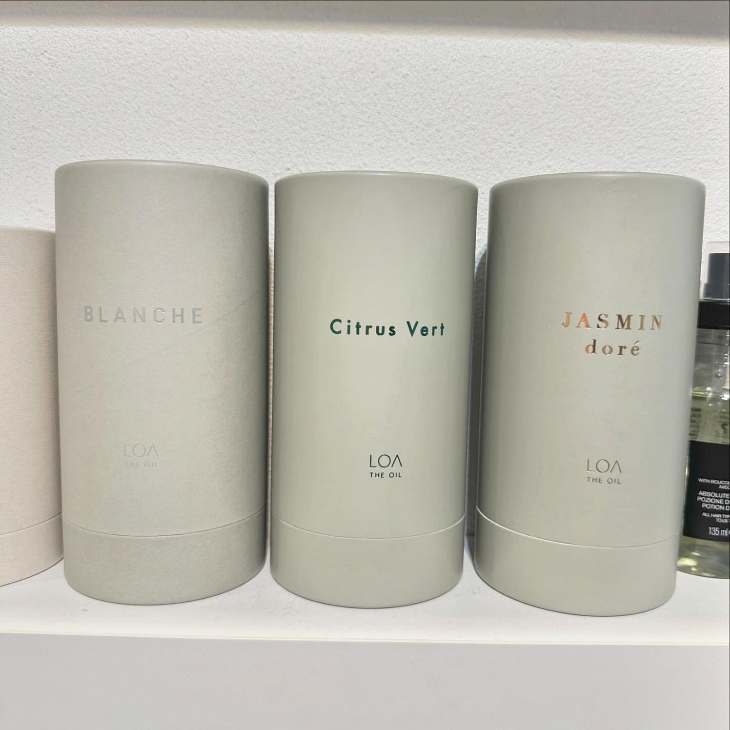 ♡a y a n e♡ 美容師✂️ 【フォロバ100】 on LIPS 「.LOA♡ロアオイル取り扱い始まりました₍ᐢ‥ᐢ₎♡#loat..」(1枚目)