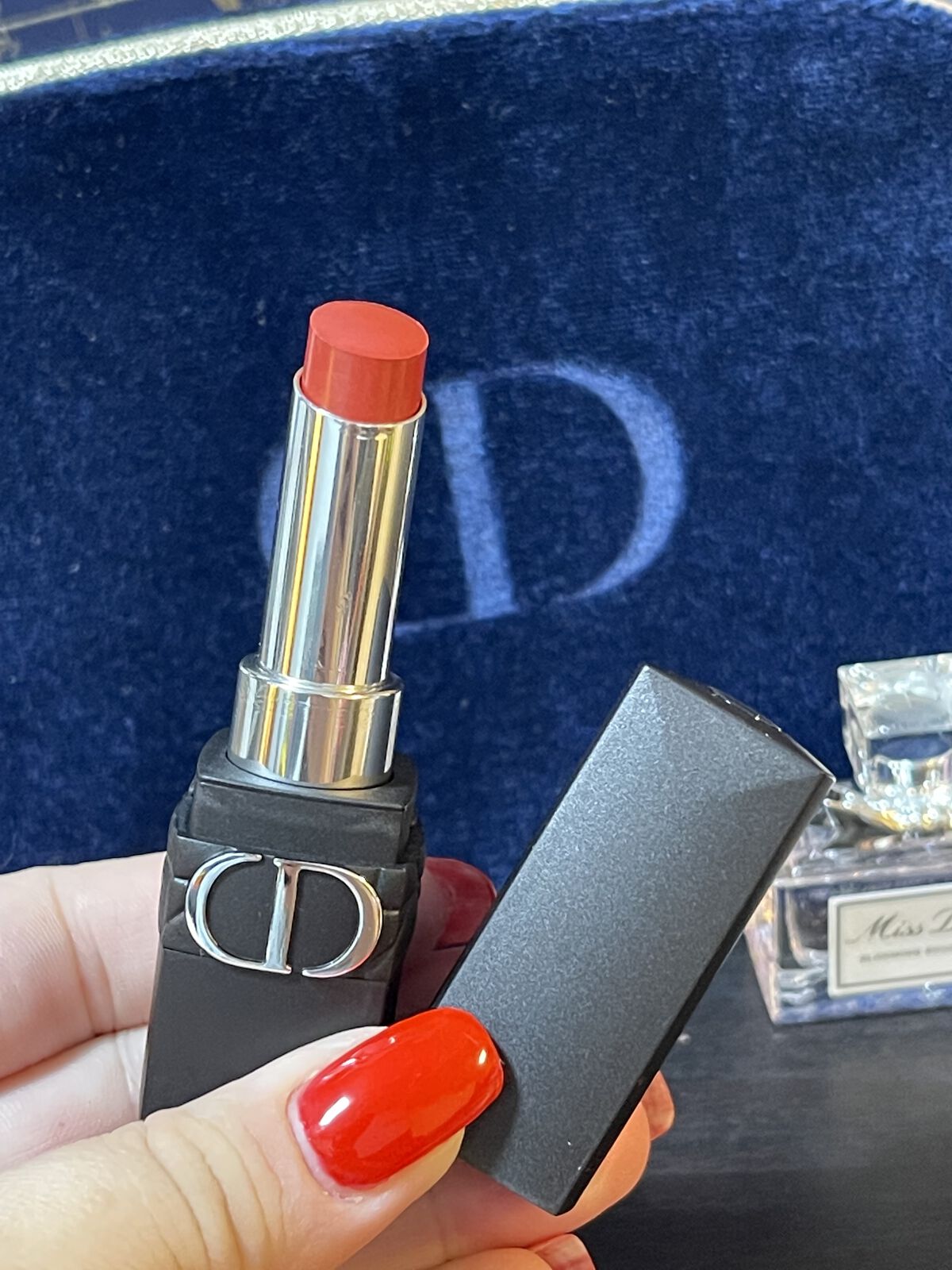 ルージュ ディオール フォーエヴァー スティック 626 フォーエヴァー フェイマス/Dior/口紅を使ったクチコミ（2枚目）