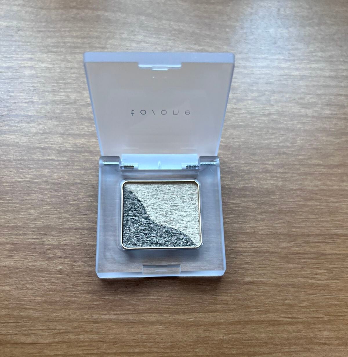 トーン ペタル アイシャドウ/to/one/アイシャドウパレットを使ったクチコミ(2枚目)