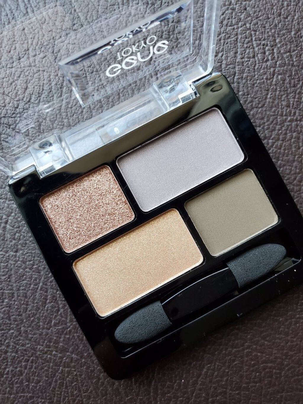 ●新品●送料無料●オバジC セラムファンデーション オークル10 ２個セット（合計￥6，480）　美容液 資生堂 リキッド アネッサ 